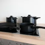 Tolstov Apartments - City Apartment With 5 Rooms - 15 Min Messe Dus & 10 Min Old Town Dus